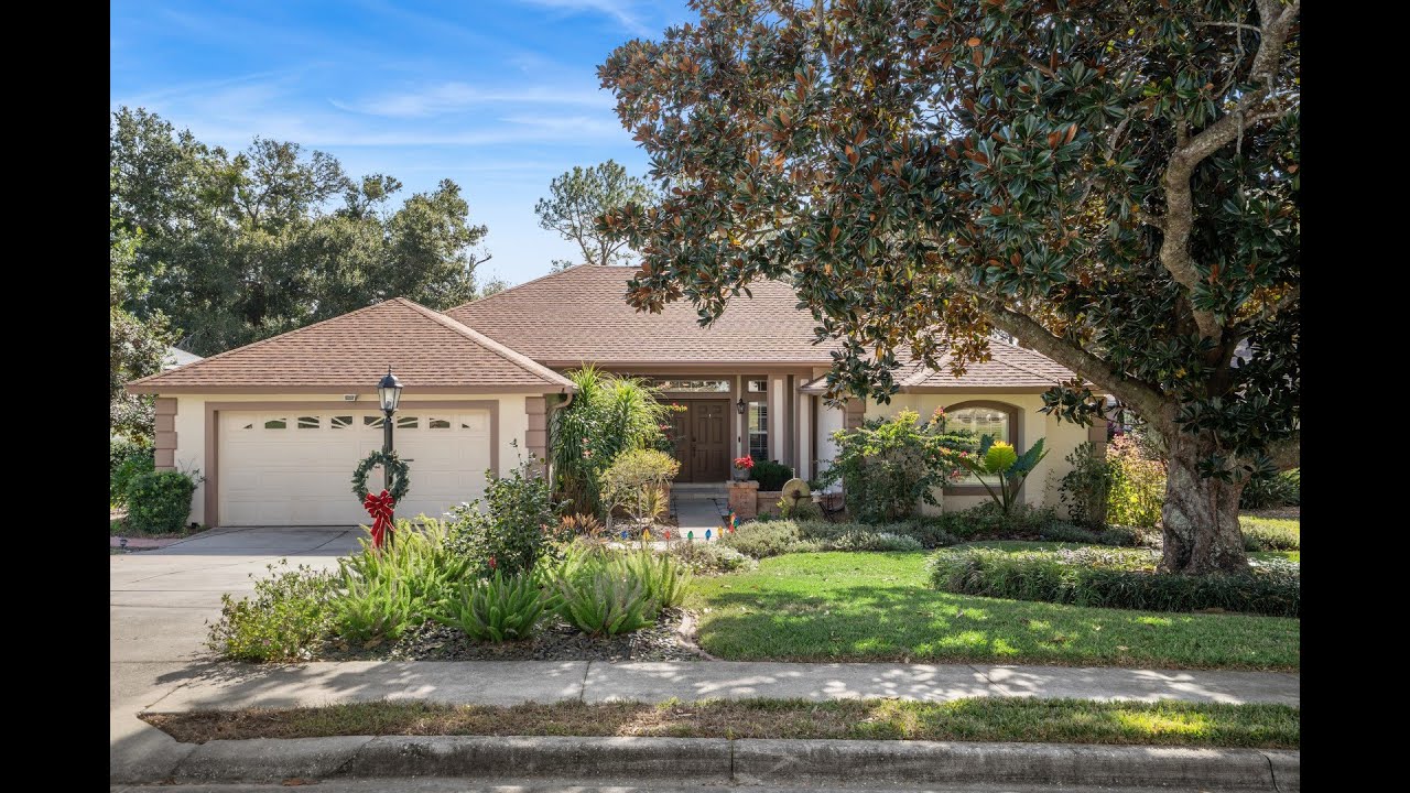 39819 Grove Heights Lady Lake, FL | ColdwellBankerHomes.com