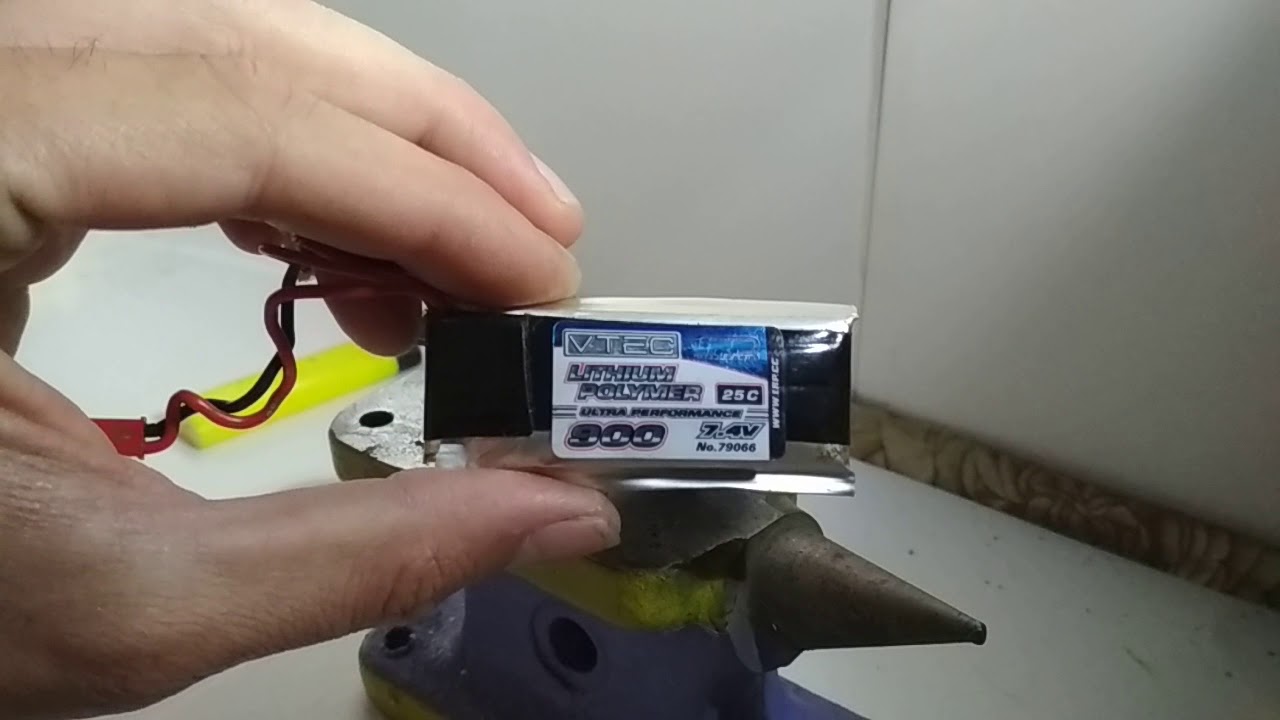 Прокол вздувшегося аккумулятора