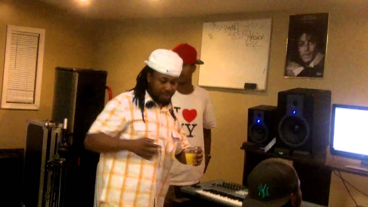 Hook up engineer
