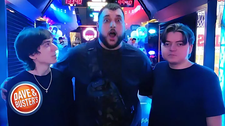 I took Peterbot & Pollo to an Arcade!