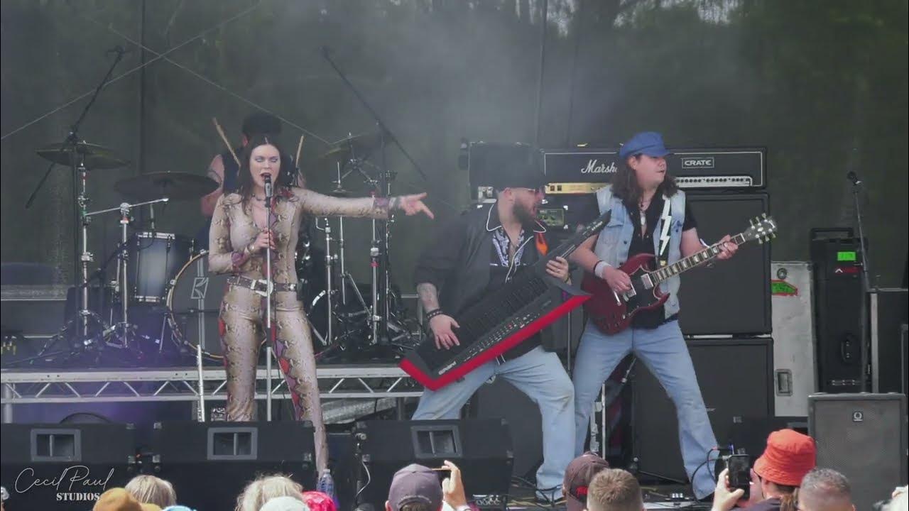 Bobbie Dazzle - Merry Go Round - Call Of The Wild Festival 2025 Bobbie Dazzle - Merry Go Round - Call Of The Wild Festival 2025