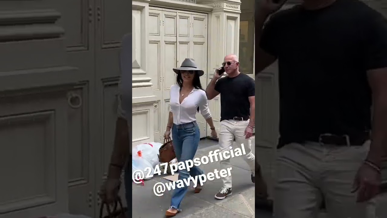 Jeff Bezos Shopping for three hours in soho today with girlfriend Lauren Sanchez #jeffbezos #amazon