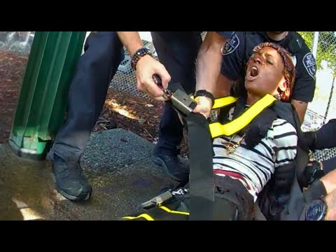 Shoplifter Goes Nuts After She&#39;s Caught
