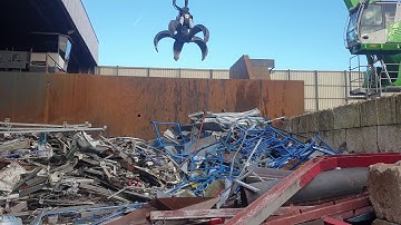 Rotobec 800 litre grapple on Sennebogen 835 - Schrottgreifer Rotobec - Grappin ferrailles