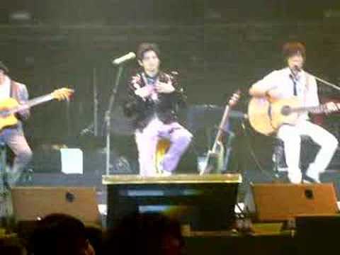 Jay Chou 180108 singapore concert - Happy Birthday Song