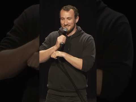 La lumière saute en plein spectacle