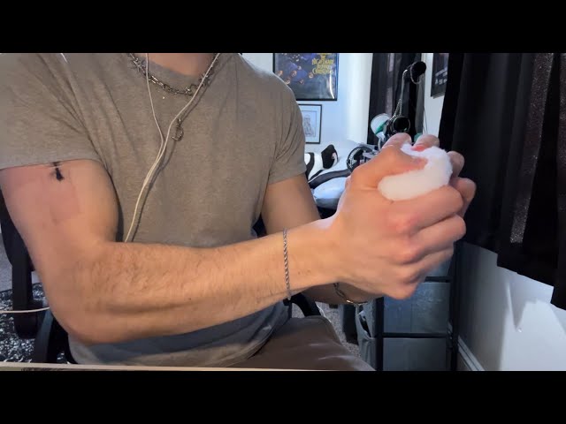 Experimental Christmas Eve ASMR