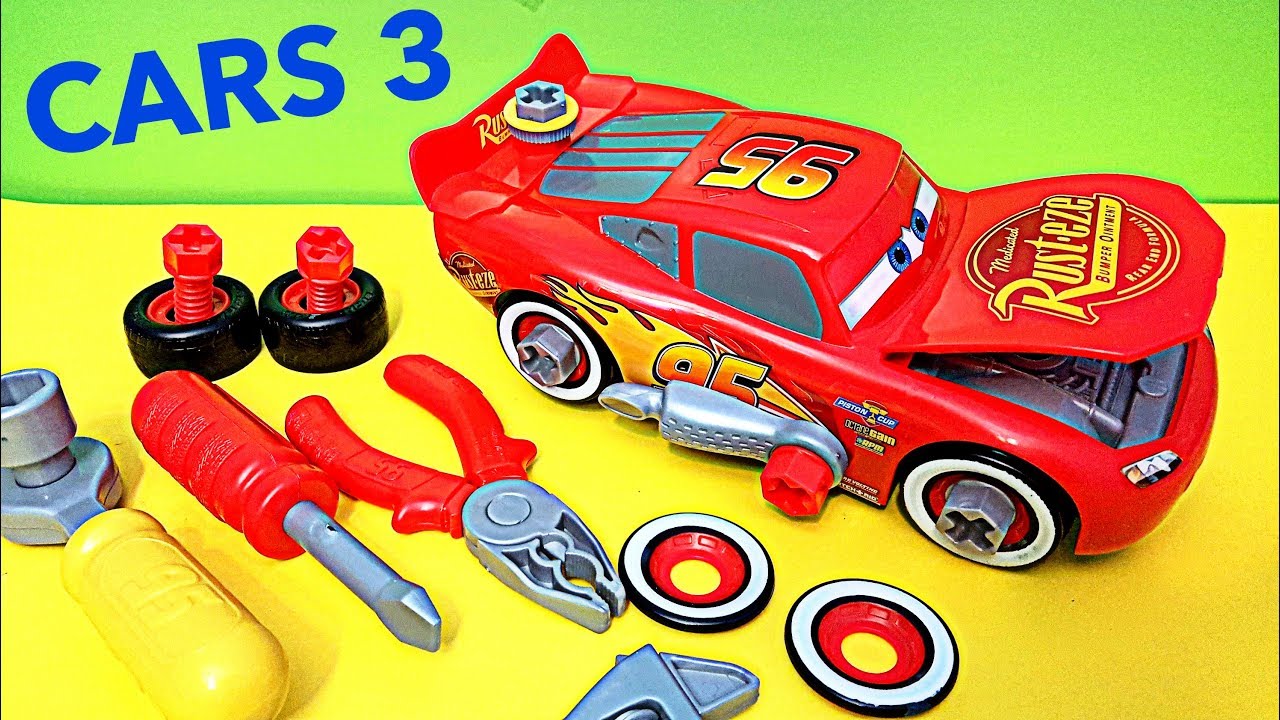 (未使用･未開封品)　Just Play Cars 3?Transforming McQueenツールキット 0pbj0lf Disney Pixar Cars 3 Lightning Racers Set - Just Play