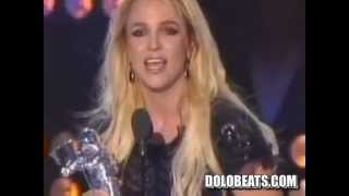 Britney Spears Won Best Pop Video  Award At VMA 2011