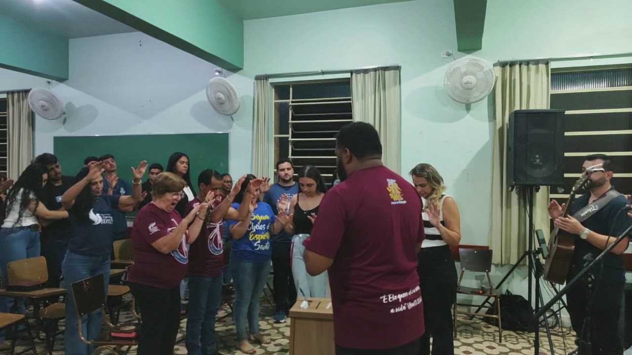 GRUPO DE ORAÇÃO ESPÍRITO SANTO