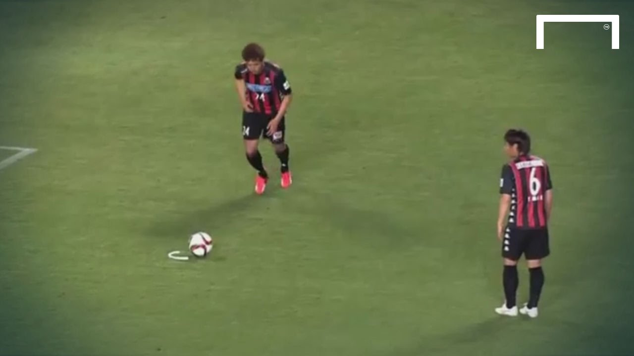 Perfect topcorner freekick from Fukumori YouTube