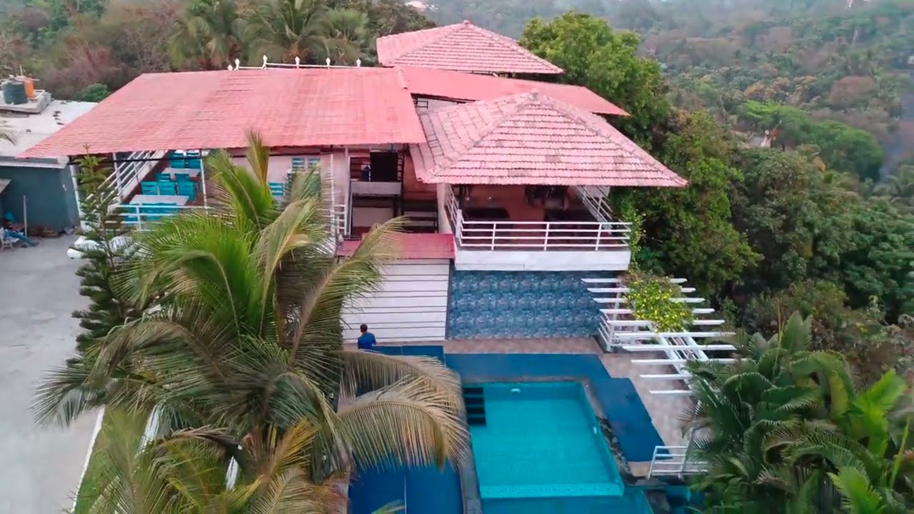 EDINA HILLCREST HOTEL & RESORT 