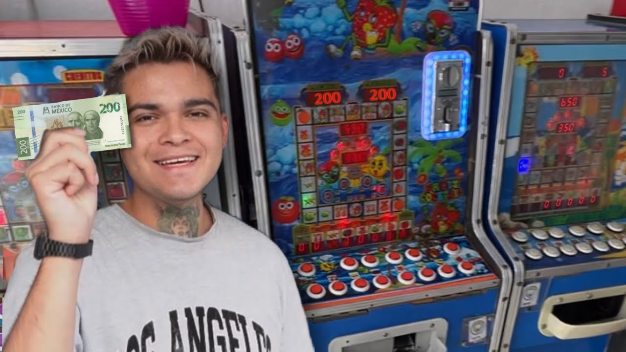 Millonario Regala Dinero para Jugar - YouTube