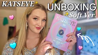 KATSEYE 'SIS' Album Unboxing (SOFT Ver.) 🩷🩵 screenshot 5