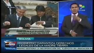 Evo Morales promulga la Ley de La Madre Tierra