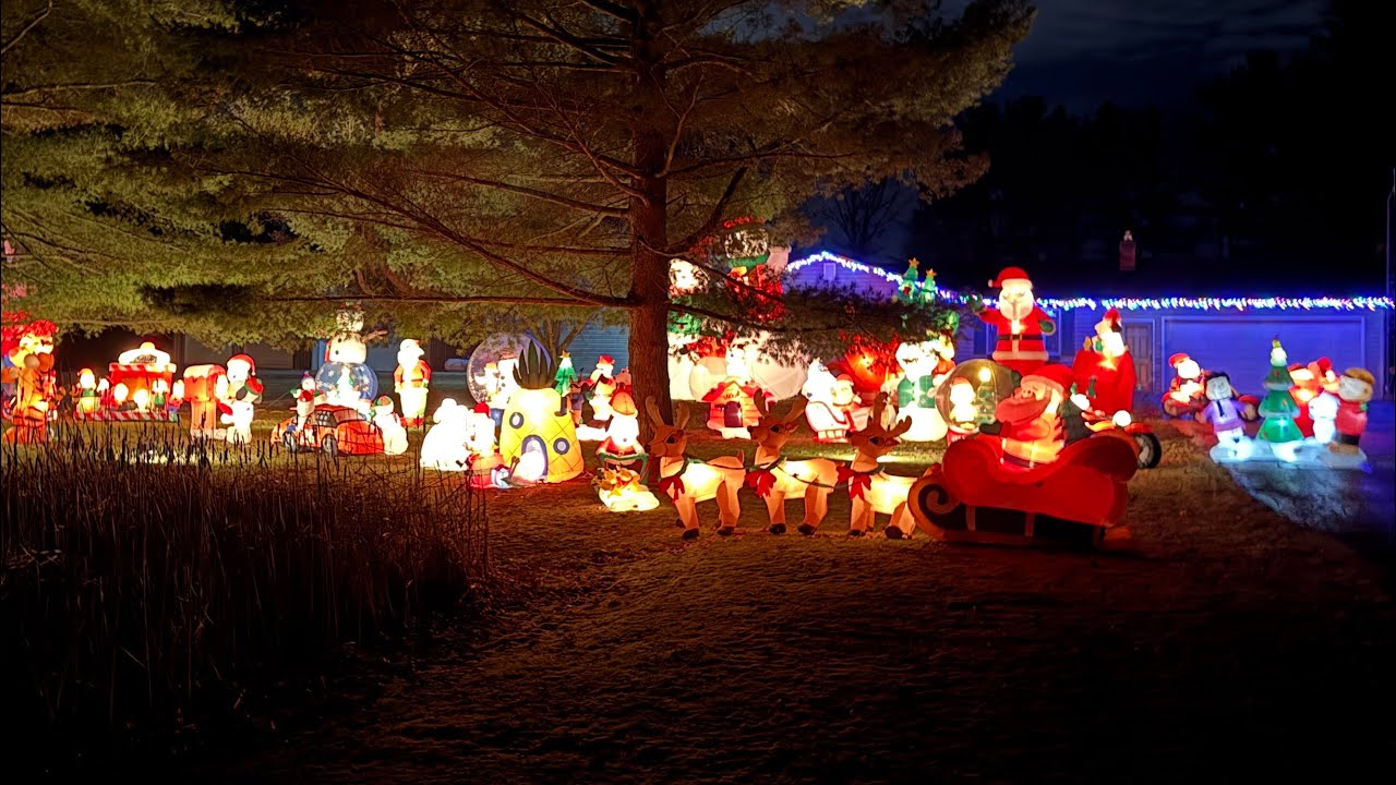 My 2025 Christmas Inflatable Display