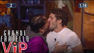 Grande Fratello Vip - Una Prova Piccante