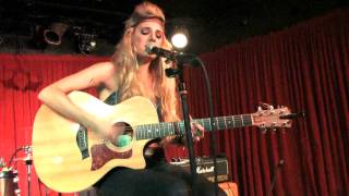 Juliet Simms "Eyes On You" Acoustic     Sept 09