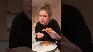 American tries beans on toast for the first time