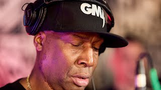 🤯 Grandmaster Flash shows us how producers use the “Quick Mix Theory” | DRINK CHAMPS