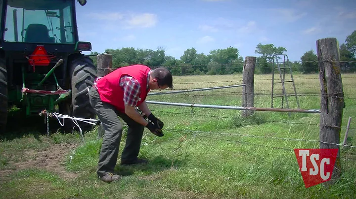 How to Stretch Barbed Wire Fencing | Tractor Supply Co.
