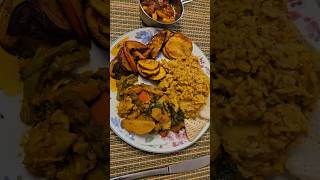 dashami special lunch: kichuri, pui shaker torkari, bhaja, chutney, papadam 😋😋😋