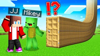 Jj And Mikey Found New Strange Door In Minecraft Maizen