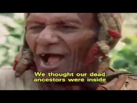 Bob Connolly returns to PNG Highlands after 25 years  02