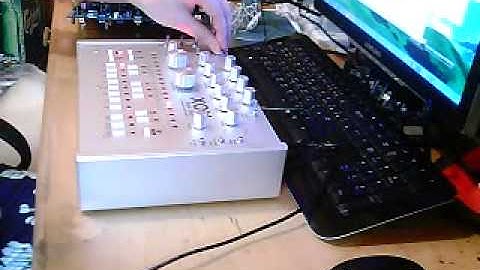 VCO Mod - x0xb0x xoxbox Atomic Mod