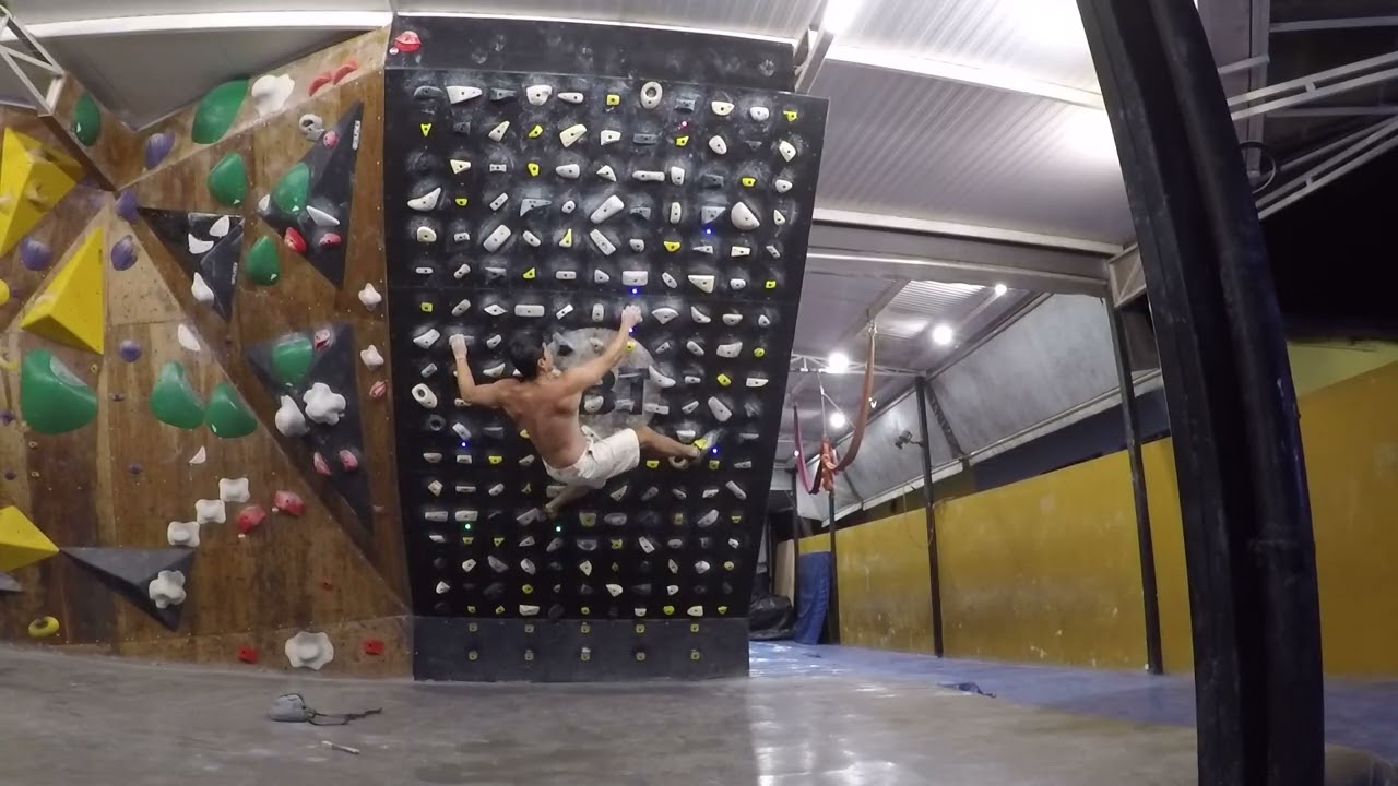 Moonboard 2019 - Biggie Molls - 6A+/V3