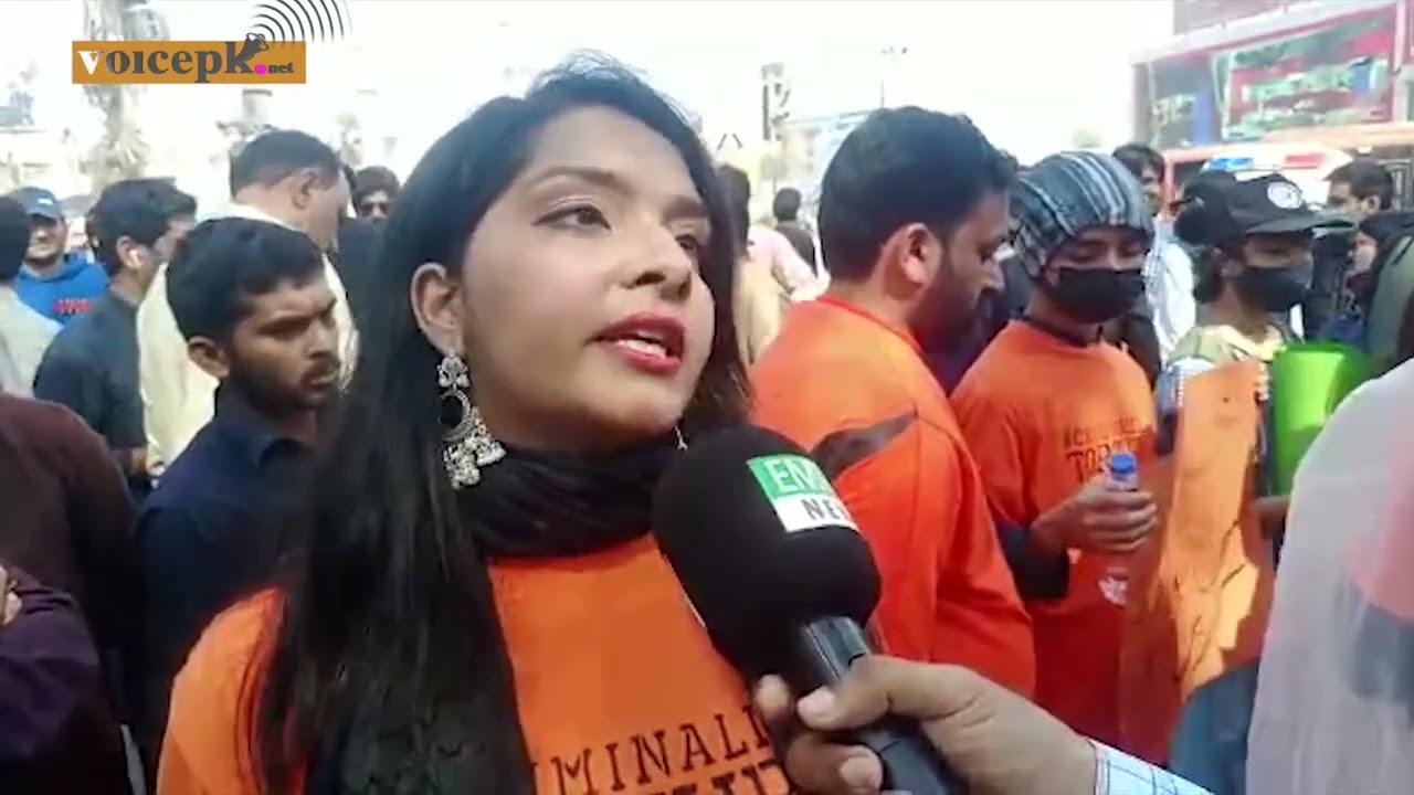 Multan Aurat March
