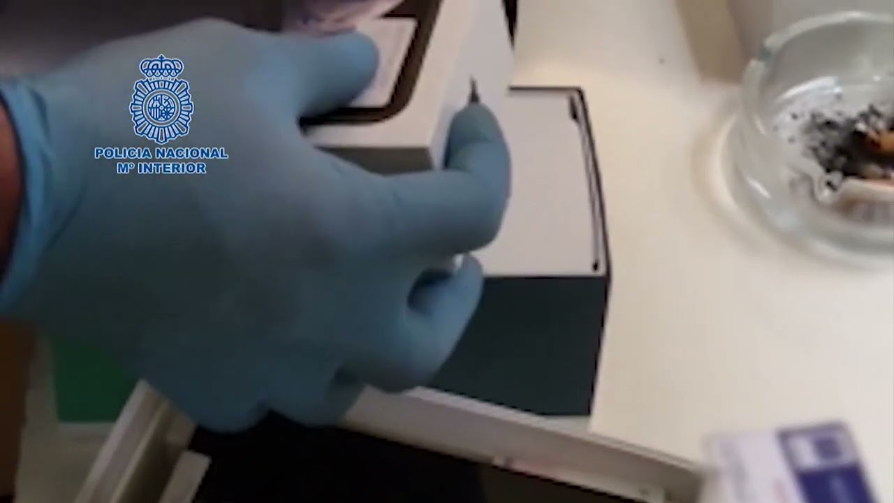 45 detenidos de una red criminal por estafas informáticas mediante 'vishing'