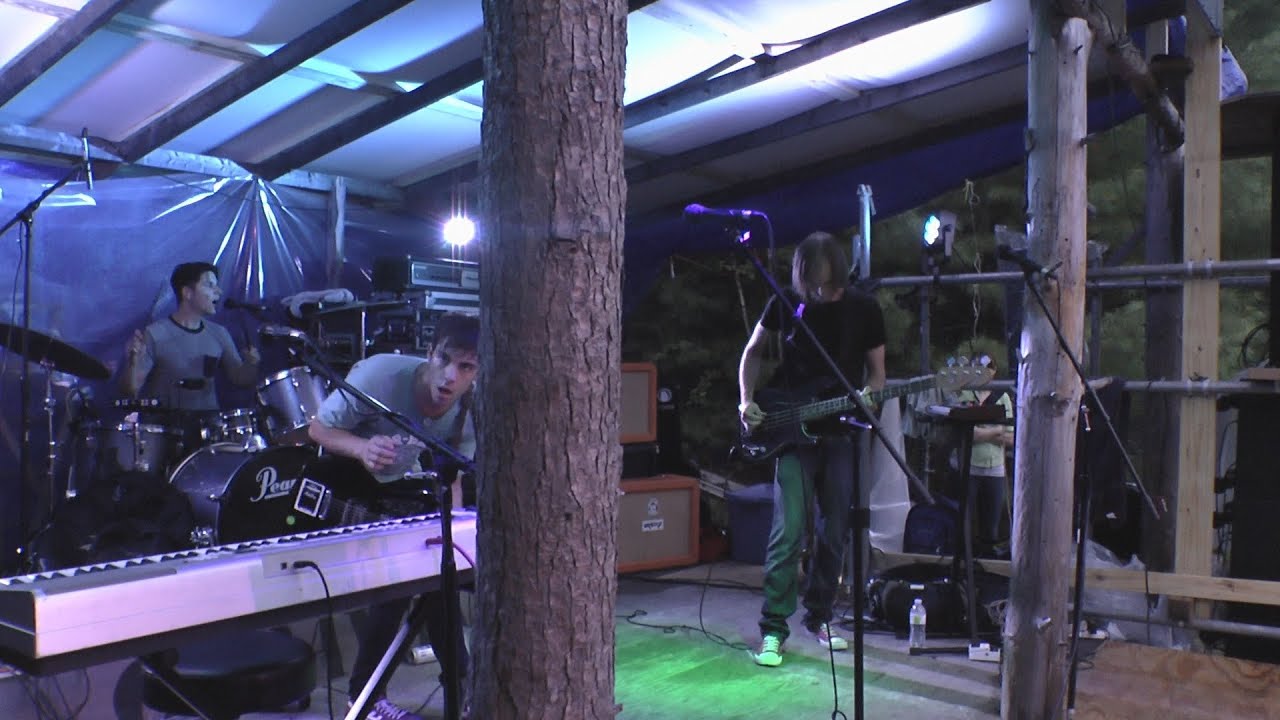The Fleeting Ends - Live at Caravan 2013