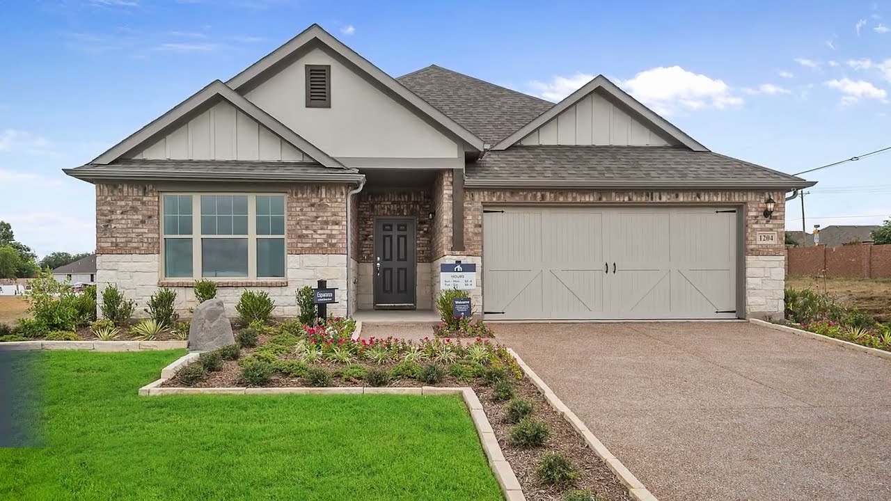 Explore Woodstone, Dallas | M/I Homes in a Convenient Location