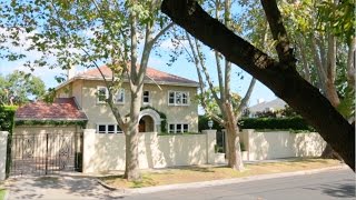 Marshall White: 11 Maple Grove Toorak