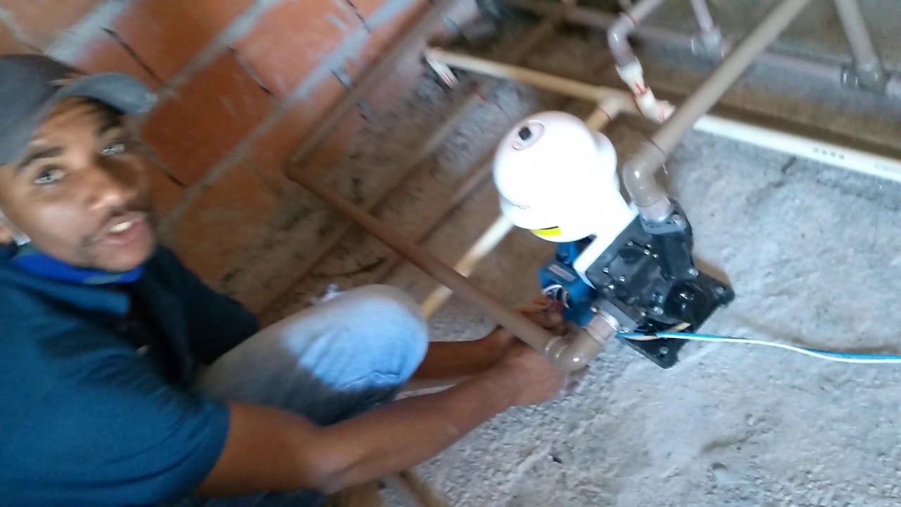 Como Aumentar A Pressão Da água Da Caixa Instalação de pressurizador de água - YouTube