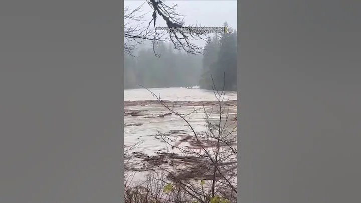 Record floods hit Washington as excessive rain hits Pacific Coast