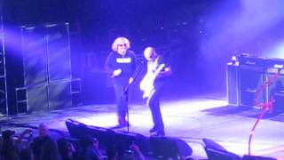 Chickenfoot Performs &quot;Last Temptation&quot; at Joint inside Hard Rock Hotel- Las Vegas- June 1, 2012