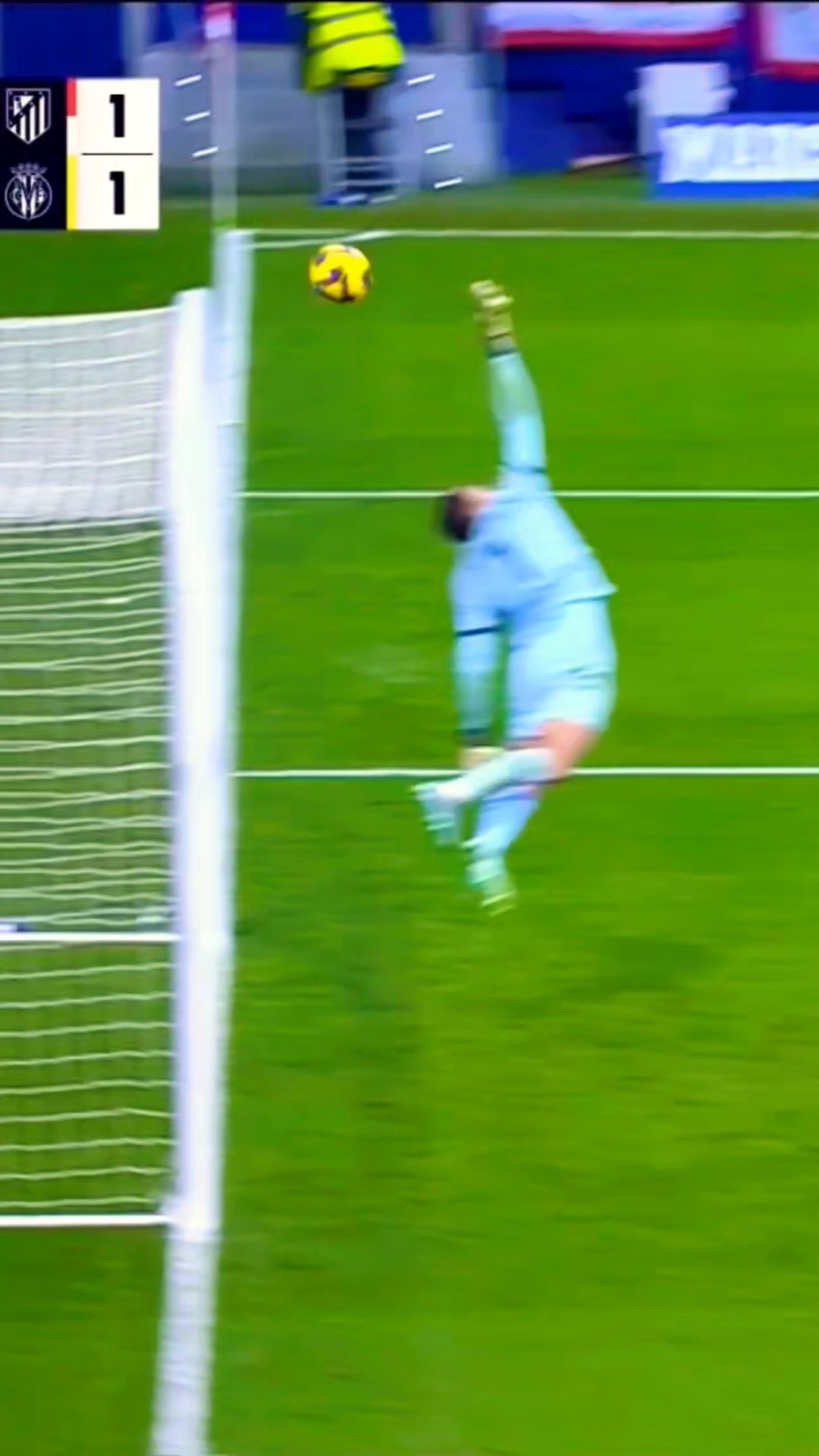 Best GK Saves of MD21 ⛔