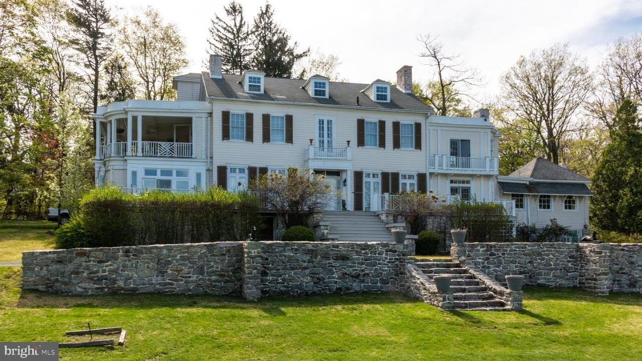 Residential for sale 14893 CHARMIAN RD, BLUE RIDGE SUMMIT, PA 17214