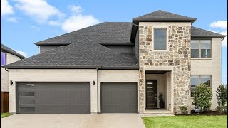INSIDE MODERN HOME IN FRISCO TEXAS