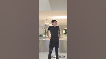 Man Yells In The Mall To Assert Dominance #shorts