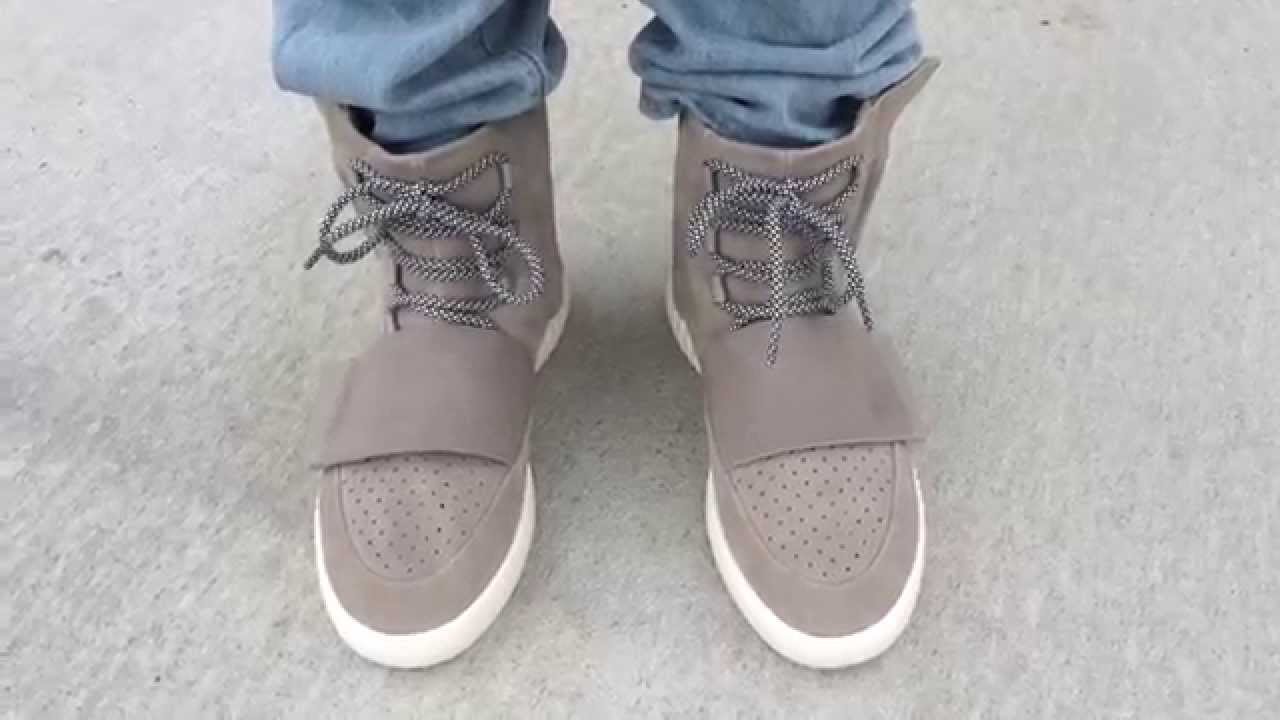 yeezy boost 750 on foot