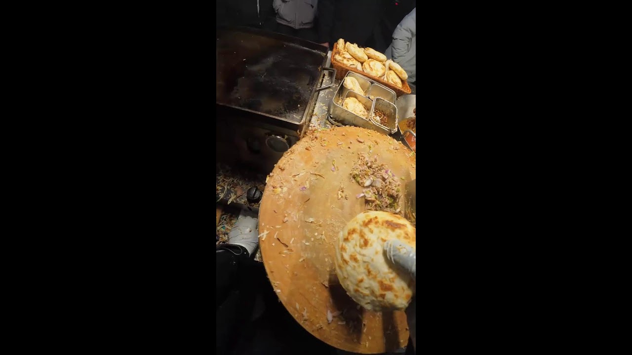 Live streaming of 威武雄壮