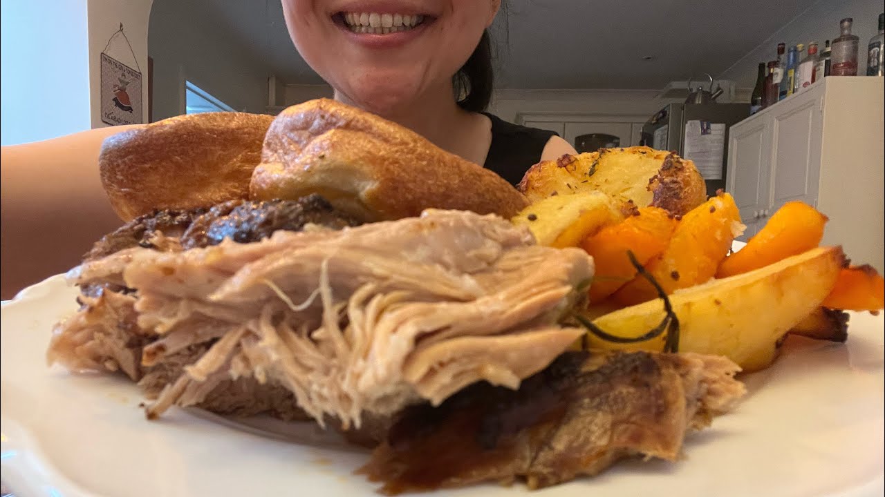 ASMR MUKBANG ROAST DINNER!!!!