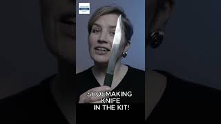 SHOEMAKING KNIFE IN THE KIT [Chekc description]