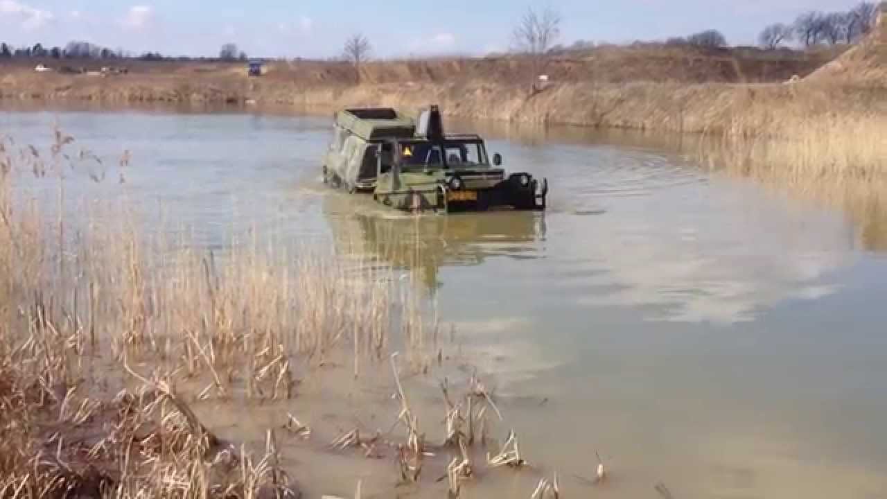 Volvo bv202 swimming