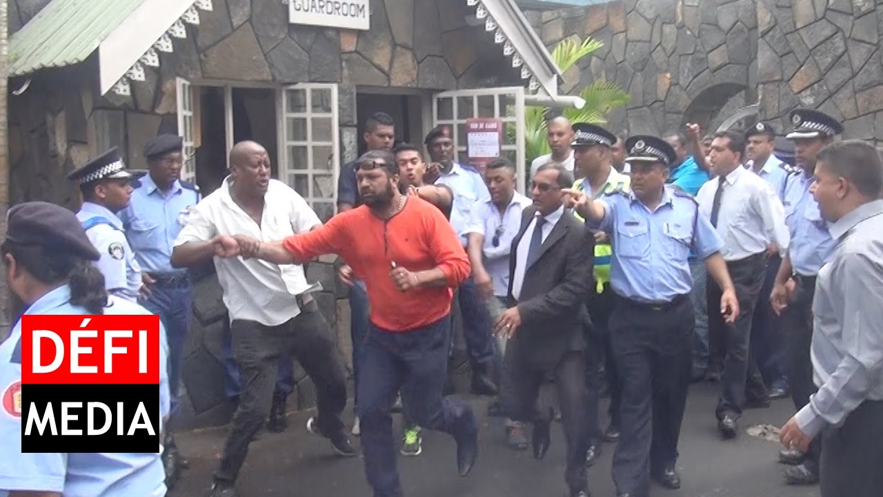 Casernes Centrales : Navin Unoop se fait renvoyer