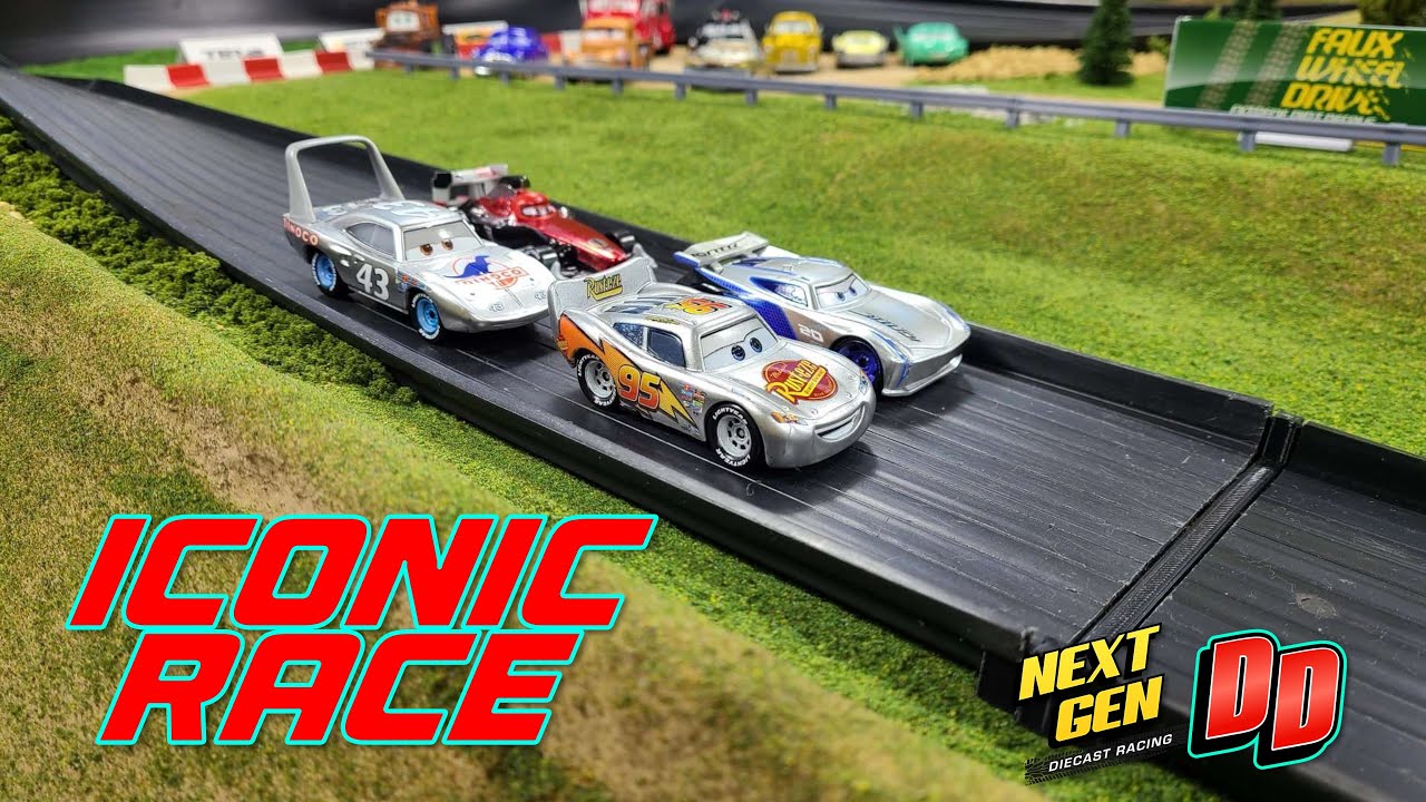 Disney Cars Iconic Race ft. Lightning McQueen, King, Francesco ...