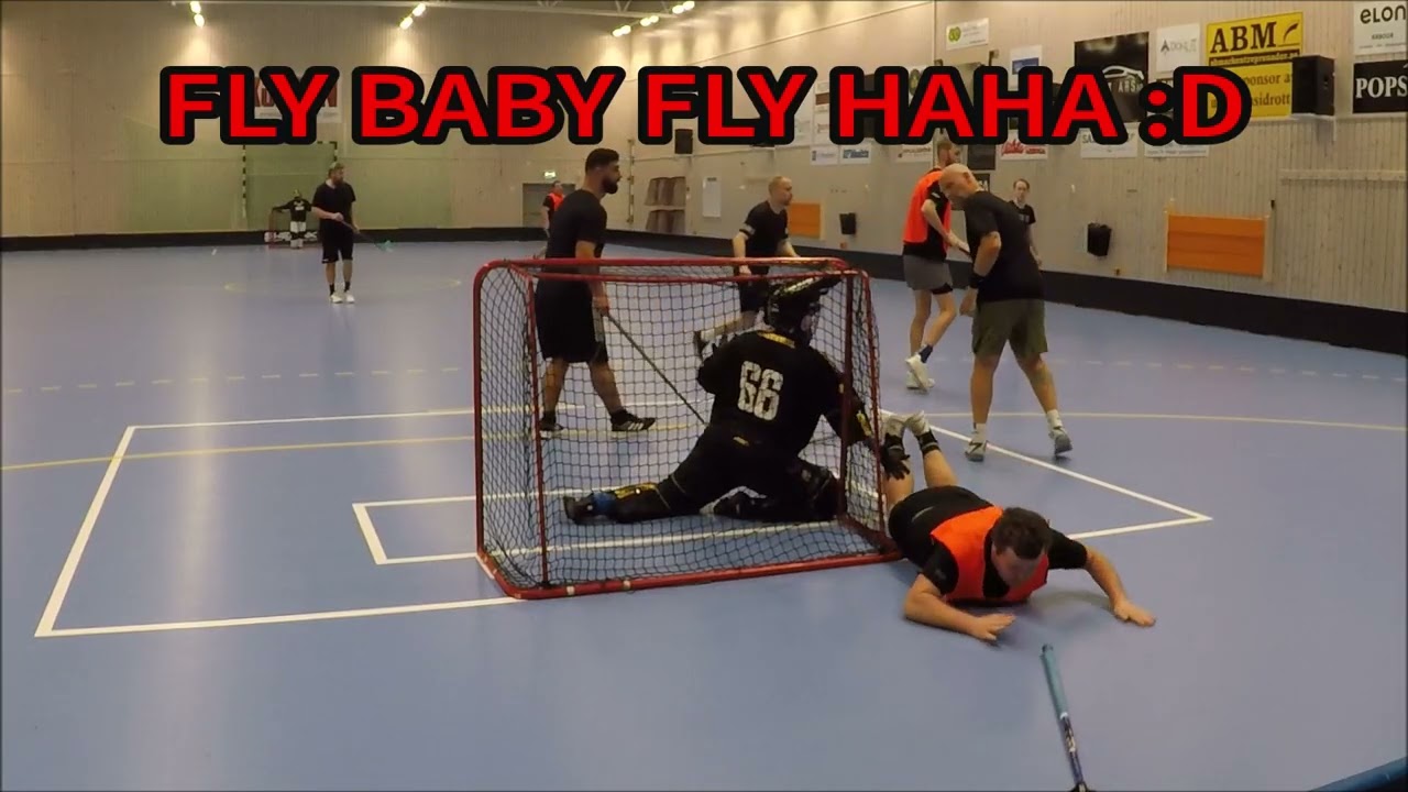 GOALIE #66. It's raining men XD